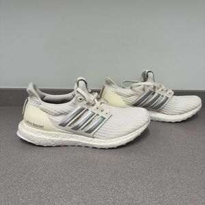 adidas x Game of Thrones UltraBOOST Fire and Ice White Women's Sz 8 (never worn)